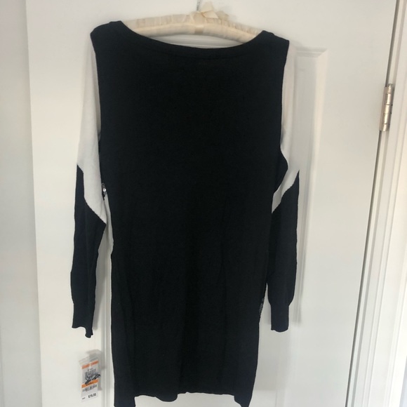 INC Macy’s holiday Sweater Top sequined Black and white color block size S - Picture 2 of 8
